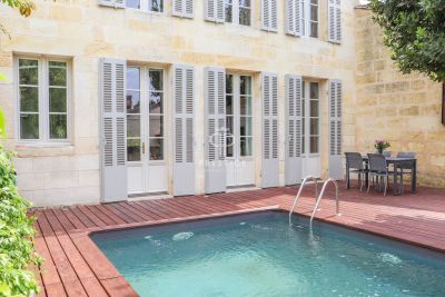 Elegant 3 bedroom House for sale with panoramic view in Saint Emilion, Aquitaine