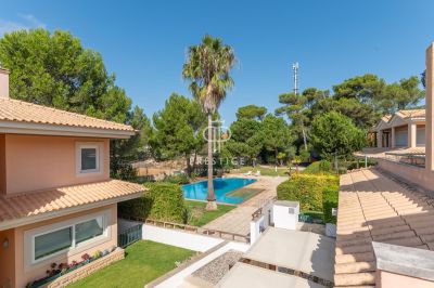 Spacious 5 bedroom House for sale in Cascais, Central Portugal