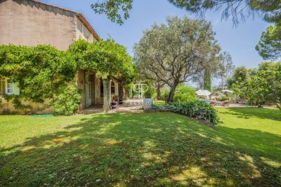 Luxury 6 bedroom Villa for sale with countryside view in Grimaud, Cote d'Azur French Riviera