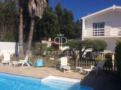 Quiet 4 bedroom Villa for sale with countryside view in Caldas da Rainha, Central Portugal