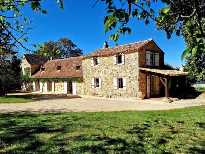 5 bedroom House for sale with countryside view with Income Potential in Faux, Aquitaine