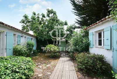 4 bedroom house for sale, Les Portes en Re, Charente Maritime 17, Ile de Re