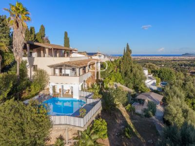 Quiet 7 bedroom House for sale with countryside view in Buger, Mallorca