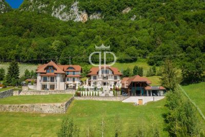 Exclusive 11 bedroom House for sale with panoramic view and countryside view in Veyrier du Lac, Rhone-Alpes