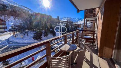 Open Plan 2 bedroom Apartment for sale in Les Menuires, Rhone-Alpes