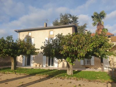 6 bedroom house for sale, St Paul les Romans, Drome, Auvergne Rhone Alpes