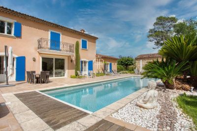 Immaculate 4 bedroom Villa for sale with countryside view in Fayence, Cote d'Azur French Riviera