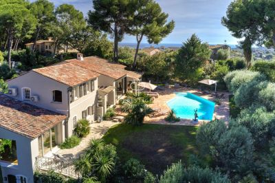 Luxury 5 bedroom Villa for sale with sea view and panoramic view in Mougins, Cote d'Azur French Riviera