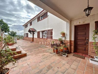 Character 6 bedroom Villa for sale with countryside view in Obidos, Central Portugal