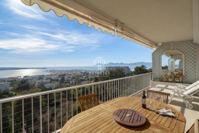 Exclusive 3 bedroom Penthouse Apartment for sale with sea view and panoramic view in Californie, Cannes, Cote d'Azur French Riviera