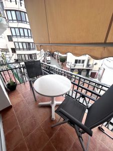 Bright 3 bedroom Apartment for sale in Estepona, Andalucia