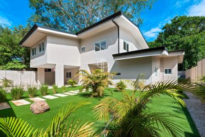 New Build 5 bedroom Villa for sale in Playa Potrero, Potrero, Pacific Coast