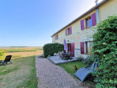 Character 10 bedroom House for sale with countryside view and panoramic view in Labretonie, Aquitaine