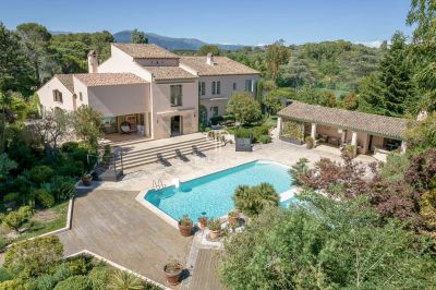 8 bedroom House for sale with countryside view with Income Potential in Mougins, Cote d'Azur French Riviera