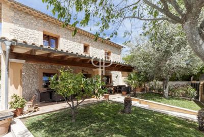 Character 5 bedroom Villa for sale with countryside view in Calvia, Mallorca