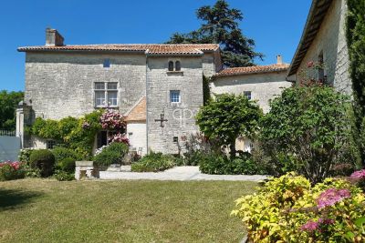 7 bedroom Manor House for sale with Income Potential in Aigre, Poitou-Charentes