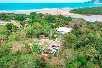 Wow factor 3 bedroom House for sale with sea view in Tamarindo, Pacific Coast