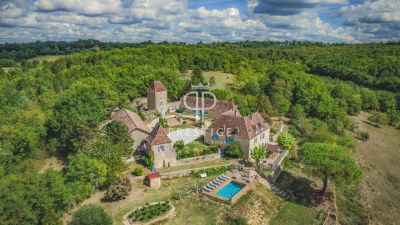 9 bedroom house for sale, Val de Louyre et Caudeau, Dordogne, Nouvelle Aquitaine