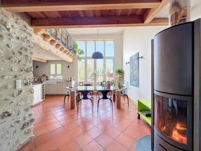 Renovated 4 bedroom Farmhouse for sale with countryside view and panoramic view in Prades, Languedoc-Roussillon