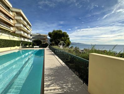 Open Plan 1 bedroom Apartment for sale with panoramic view and sea view in Roquebrune Cap Martin, Cote d'Azur French Riviera