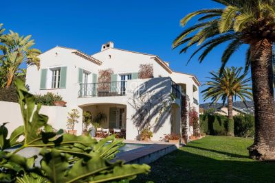 5 bedroom House for sale with panoramic view and sea view with Income Potential in Villefranche sur Mer, Cote d'Azur French Riviera