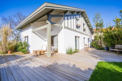 Bright 4 bedroom House for sale in Arcachon, Aquitaine