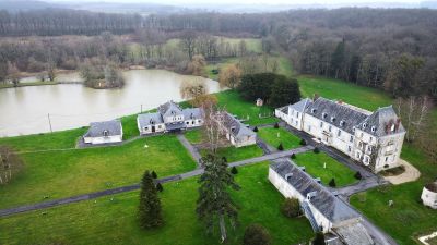 20 bedroom Chateau for sale with countryside view with Income Potential in Loches, Centre