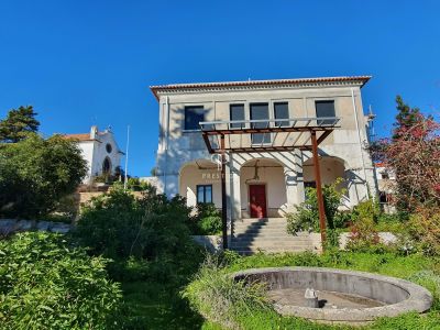 Character 4 bedroom House for sale with sea view and countryside view in Sao Bras de Alportel, Algarve