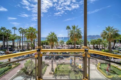 Luxury 3 bedroom Apartment for sale with sea view and panoramic view in La Croisette, Cannes, Cote d'Azur French Riviera