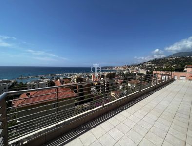 Bright 3 bedroom Apartment for sale with panoramic view in Menton Garavan, Menton, Cote d'Azur French Riviera