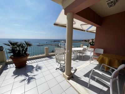 Inviting 1 bedroom Penthouse Apartment for sale with panoramic view and sea view in Menton Garavan, Menton, Cote d'Azur French Riviera