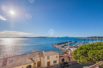 Bright 3 bedroom Apartment for sale with panoramic view and sea view in Sainte Maxime, Provence Alpes Cote d'Azur