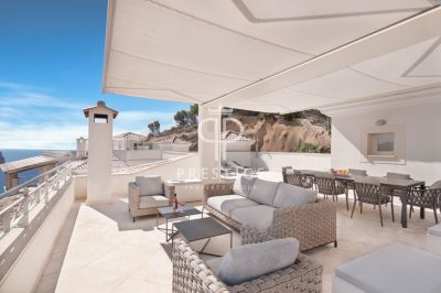 Immaculate 3 bedroom Penthouse Apartment for sale with sea view in Puerto Andratx, Andratx, Mallorca