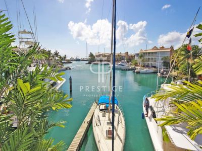 Waterfront 3 bedroom Apartment for sale with sea view in Port Saint Charles, Saint Peter