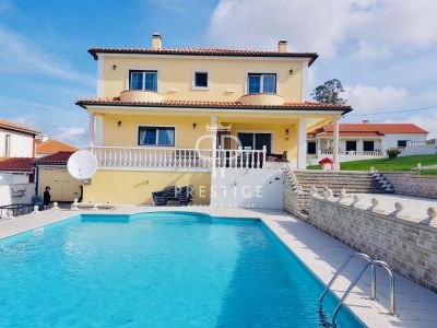 Furnished 5 bedroom Villa for sale with countryside view in Obidos, Central Portugal