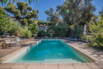 Renovated 4 bedroom House for sale in Grimaud, Provence Alpes Cote d'Azur