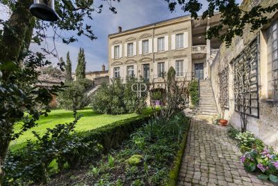 Perfect 5 bedroom House for sale with panoramic view in Saintemilion, Nouvelle Aquitaine