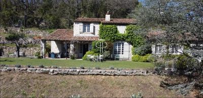 5 bedroom House for sale with panoramic view with Income Potential in Tourrettes, Provence Alpes Cote d'Azur