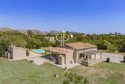 Income Producing 3 bedroom Villa for sale with countryside view in Pollenca, Mallorca