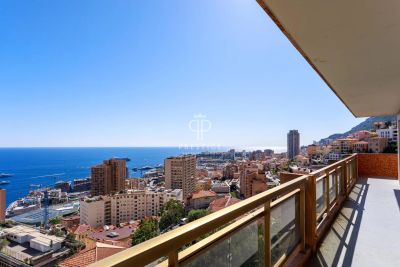 Bright 3 bedroom Apartment for sale with panoramic view and sea view in Beausoleil, Provence Alpes Cote d'Azur