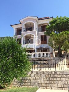 5 bedroom Villa for sale with sea view with Income Potential in Dobra Voda, Coastal Montenegro