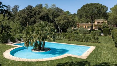 Bright 4 bedroom House for sale with countryside view and panoramic view in Saint Paul de Vence, Provence Alpes Cote d'Azur