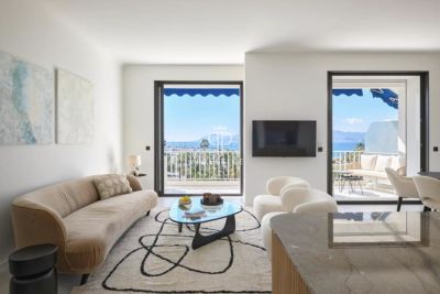Luxury 3 bedroom Apartment for sale with panoramic view and sea view in La Croisette, Cannes, Provence Alpes Cote d'Azur