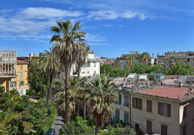 Inviting 2 bedroom Apartment for sale in Sanremo, Liguria