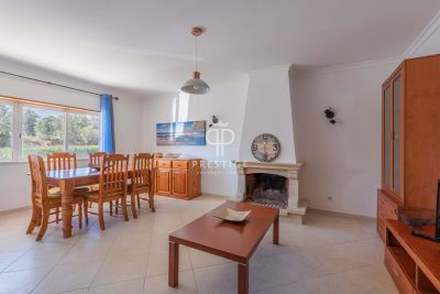 Furnished 3 bedroom Apartment for sale in Portimao, Algarve