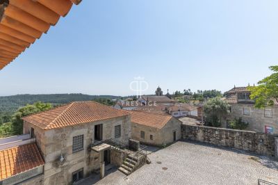 4 bedroom Manor House for sale with countryside view with Income Potential in Torredeita, Central Portugal