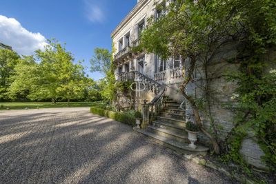 Renovated 9 bedroom Chateau for sale with countryside view in La Rochelle, Nouvelle Aquitaine