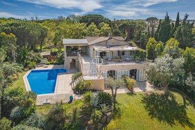 Beautiful 3 bedroom Villa for sale with sea view in Saint Tropez, Provence Alpes Cote d'Azur