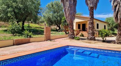 Inviting 2 bedroom Villa for sale with countryside view in Riogordo, Andalucia