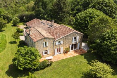 7 bedroom House for sale with countryside view with Income Potential in Baurech, Nouvelle Aquitaine